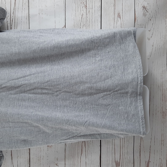 Gildan Class of 2021 Graphic Tee - Picture 7 of 8